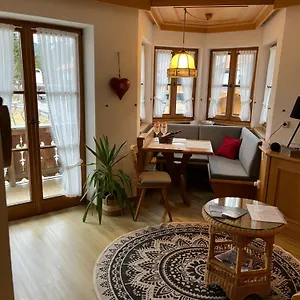  Apartment Edelweiss Herz